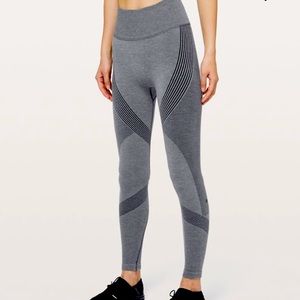 Aerial Silk Tight Lululemon Leggings